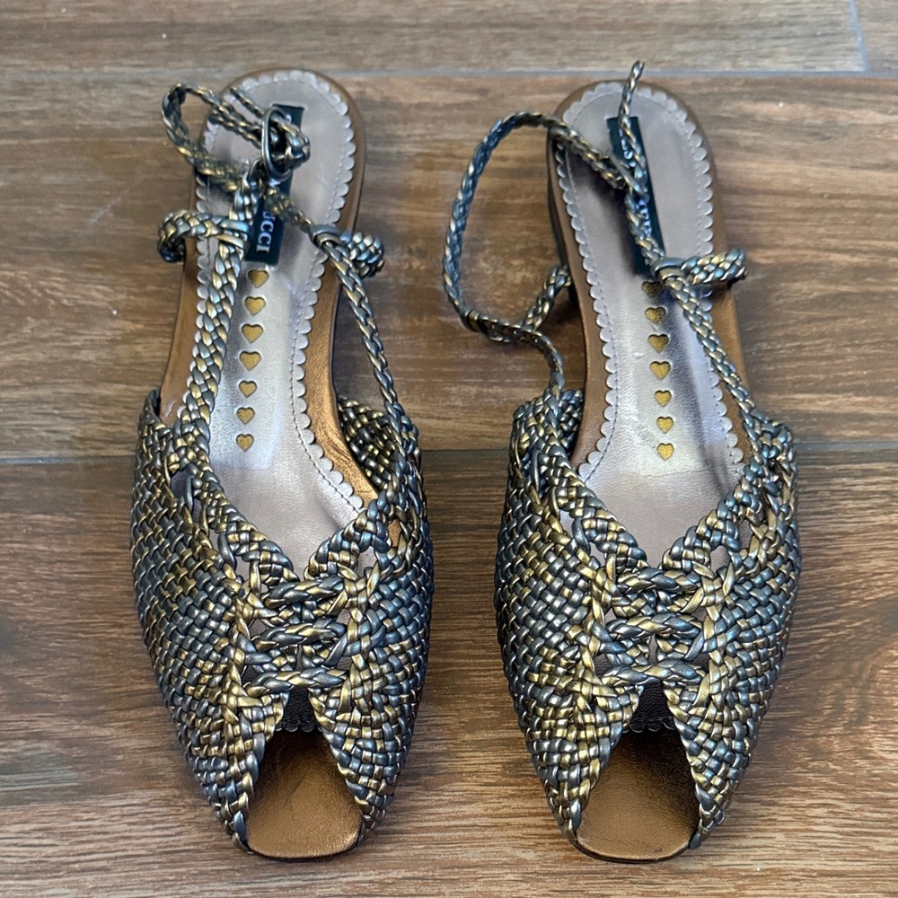 Sesto Meucci Black and Gold Woven Sandals
